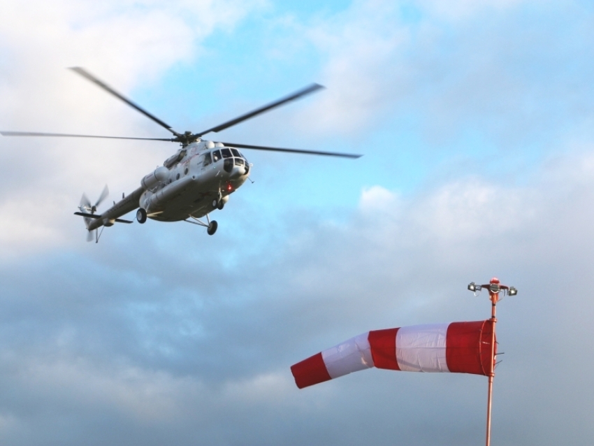 ​Жителя поселка Забайкальский экстренно доставили в Читу вертолетом на лечение 